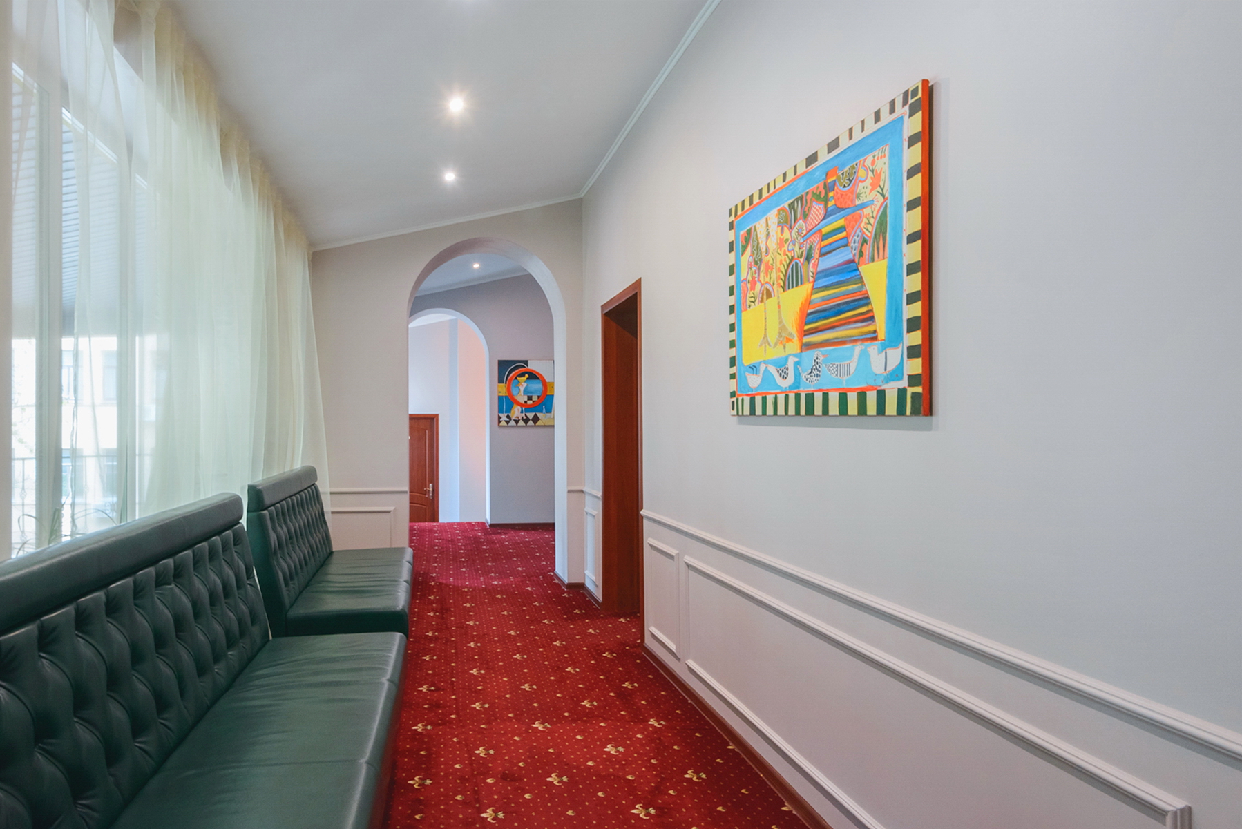LeonArt Hotel