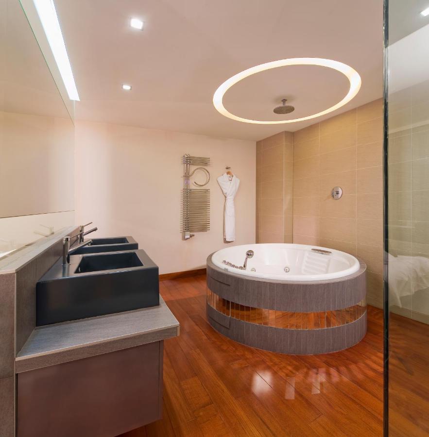 Mamaison All-Suites Spa Hotel Pokrovka