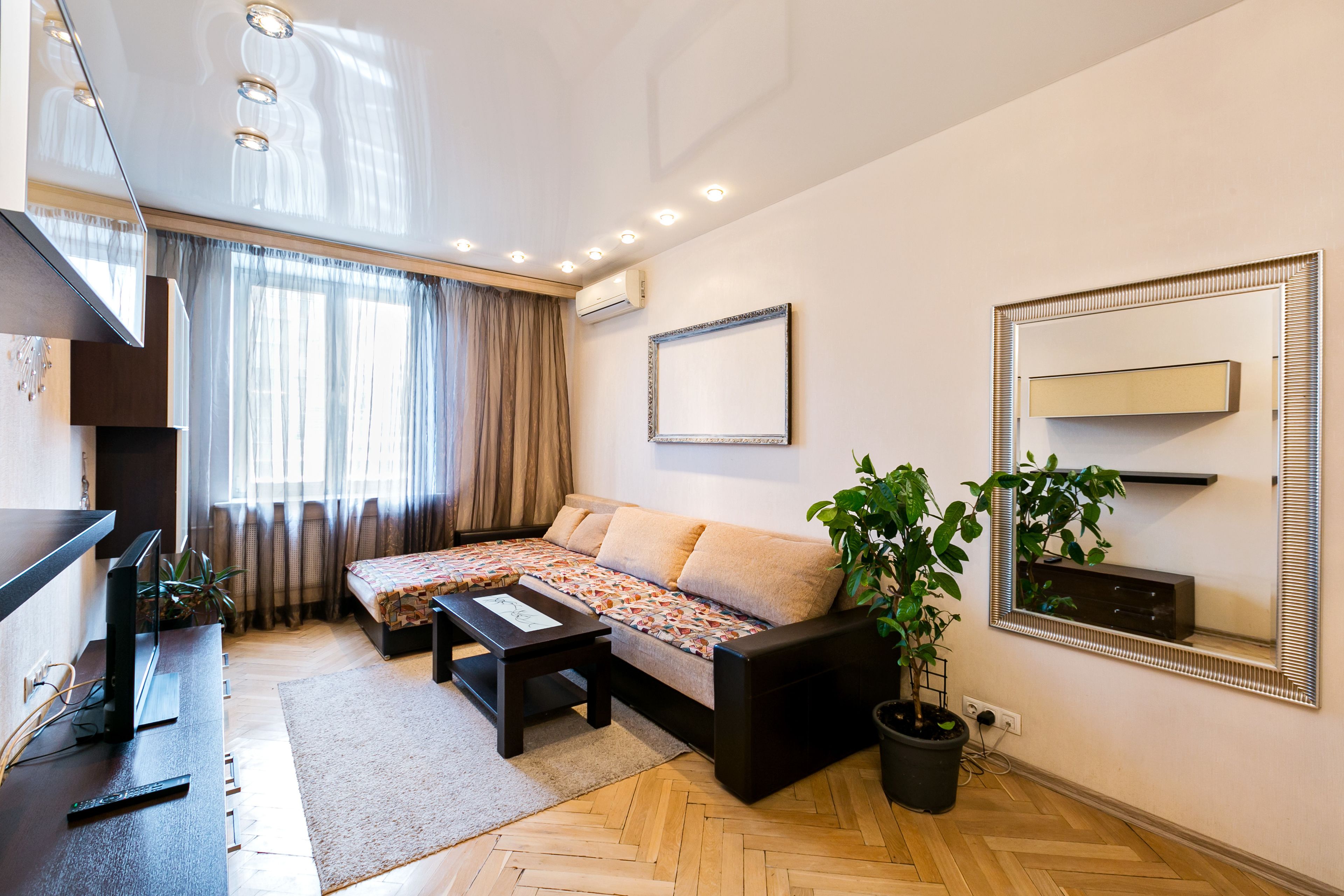 MaxRealty24 Chernyakhovskogo 3