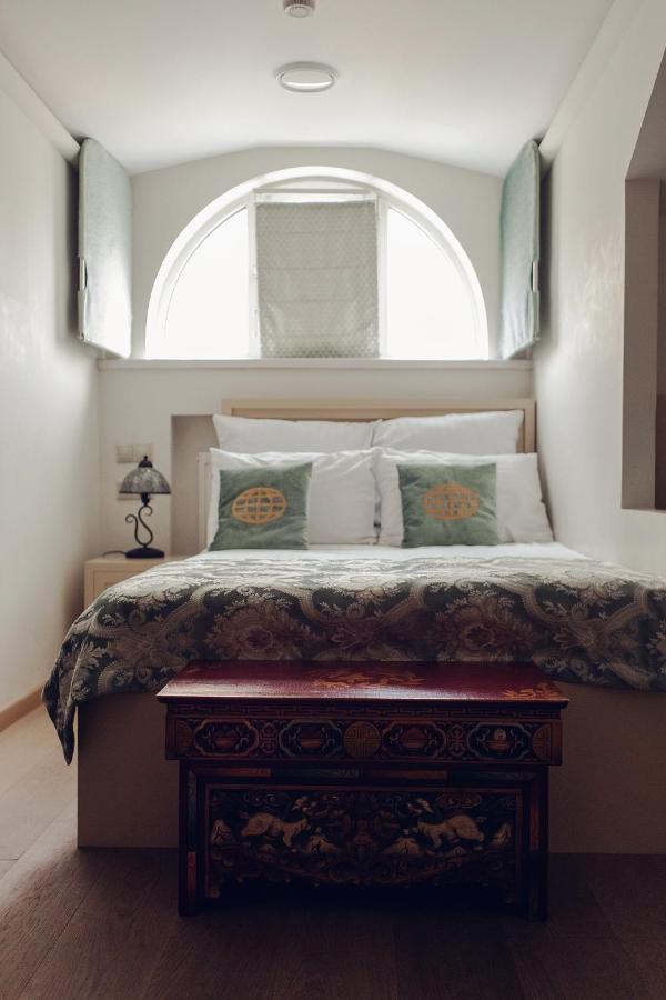 Menshikov Boutique Hotel