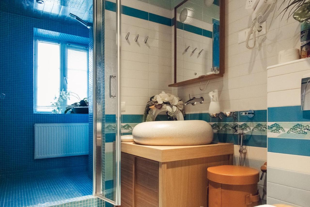 Menshikov Boutique Hotel