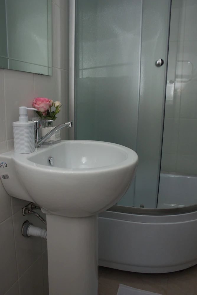 Mini Hotel Near Theater