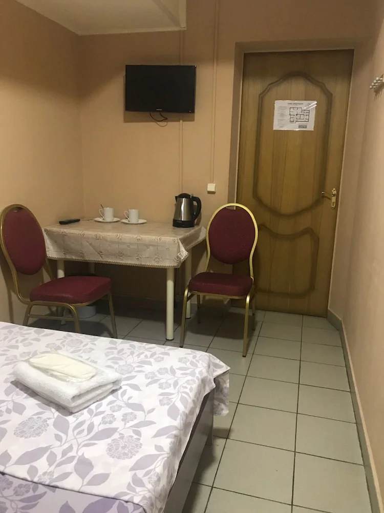 Mini Hotel Rica