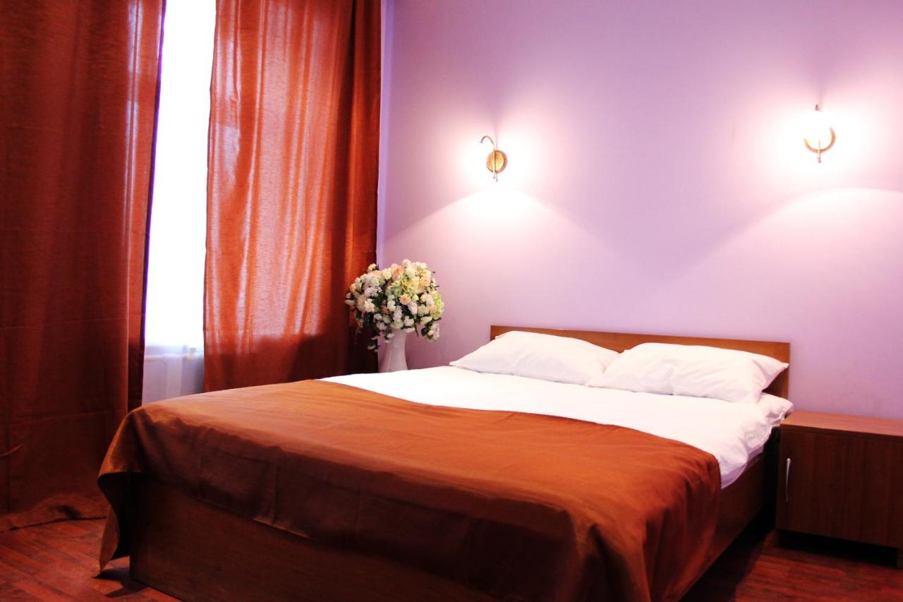 Orange House Hotel
