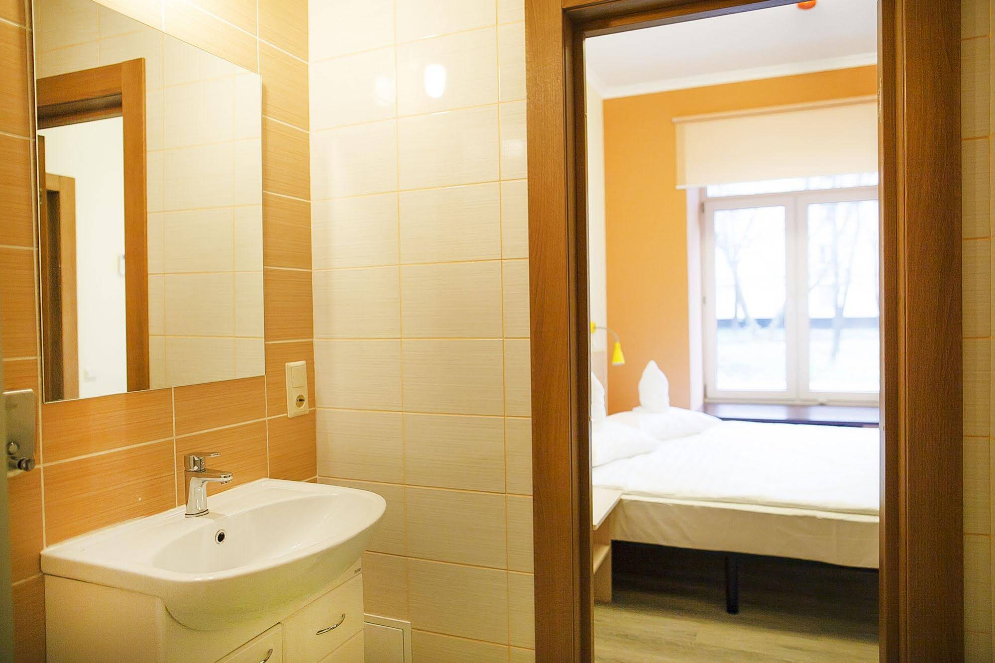 Portal Hostel and Hotel