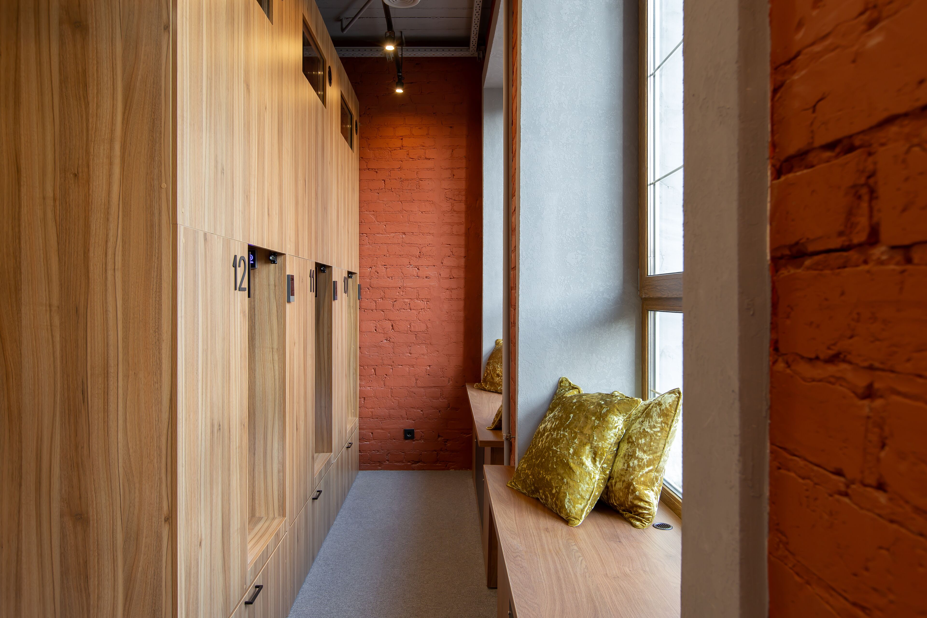 Q-Block Capsule Hotel