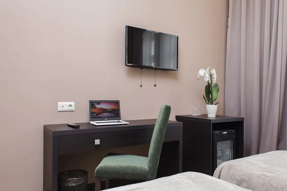 Radio Hotel
