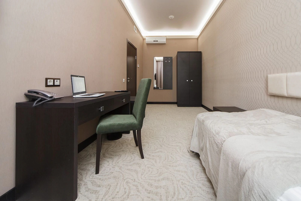 Radio Hotel