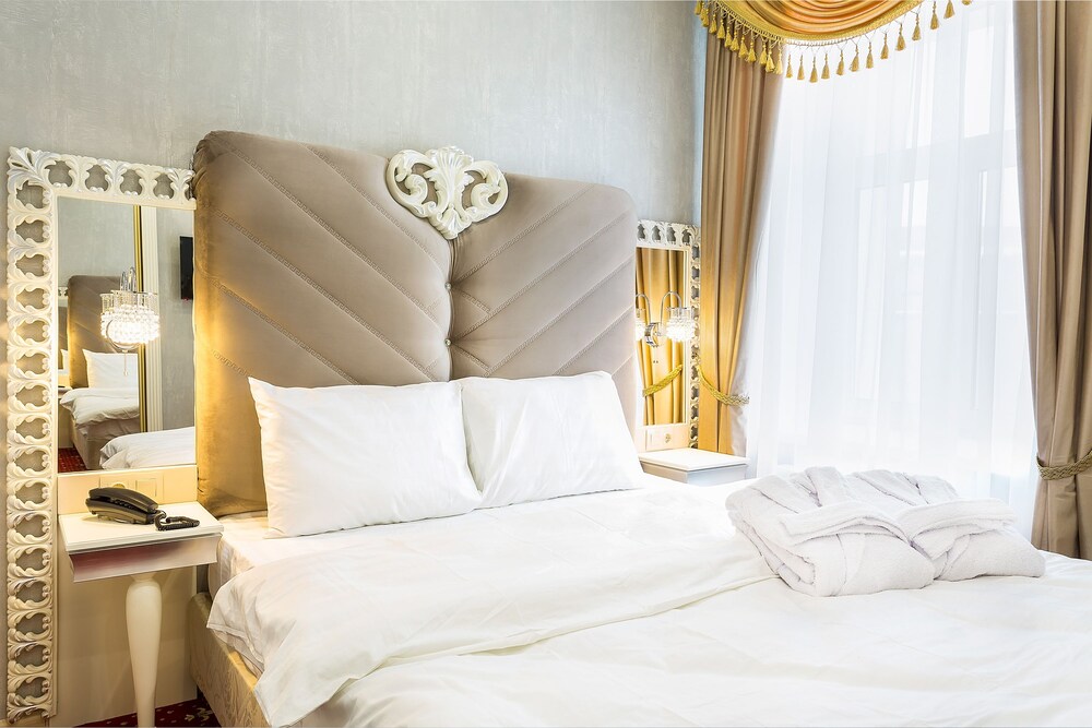 San-Remo Hotel