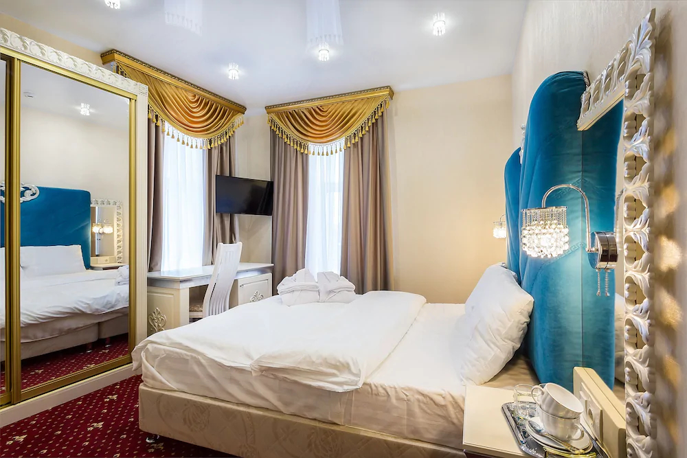 San-Remo Hotel