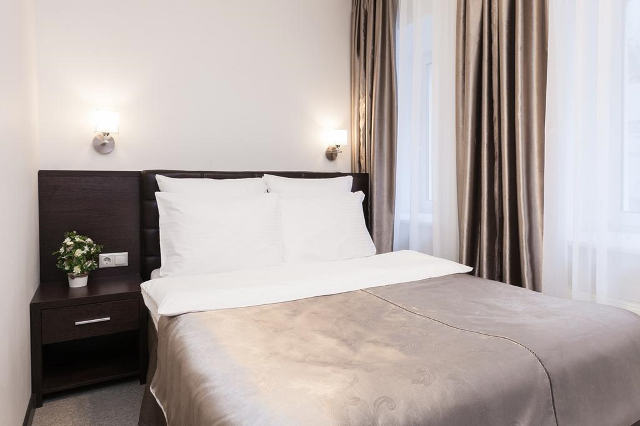 Siluet Hotel