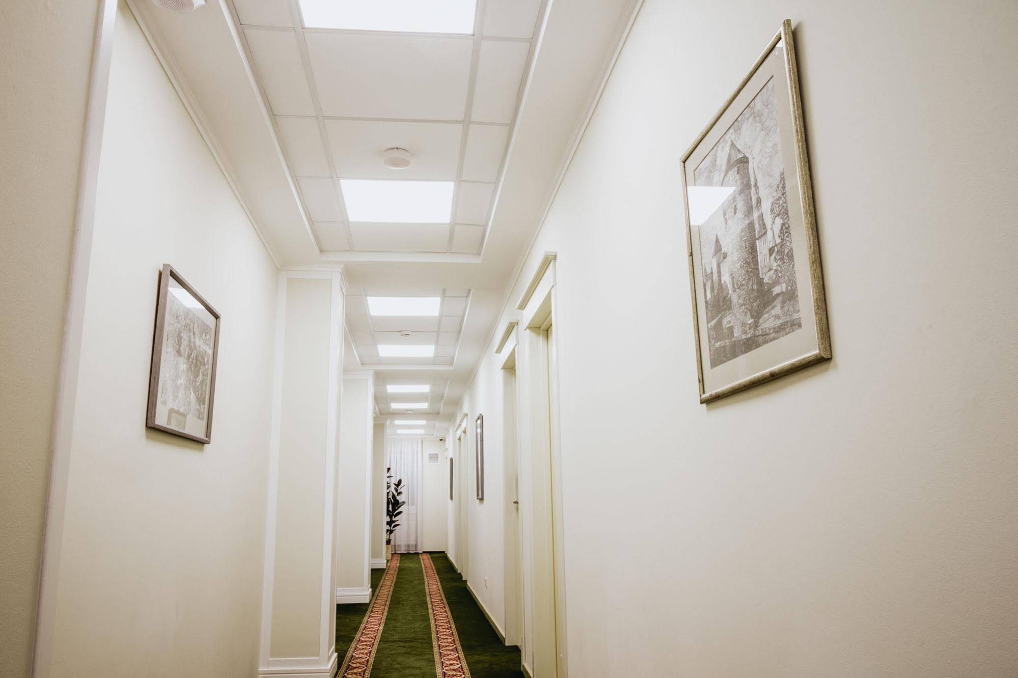 Starosadskiy Hotel