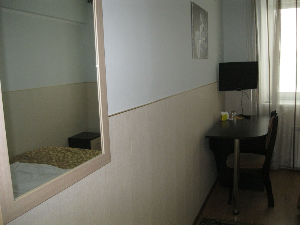 Stolichnaya Hotel