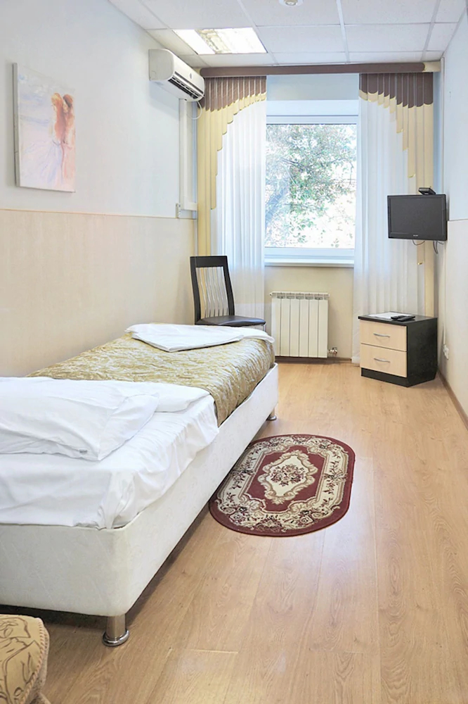 Stolichnaya Hotel