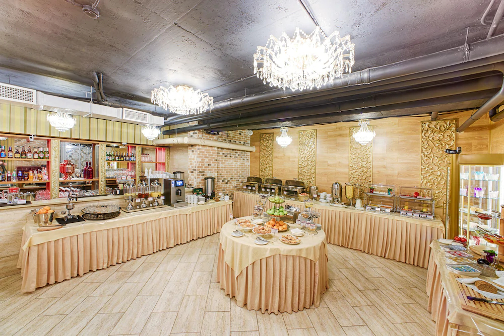 Sunflower Avenue Hotel