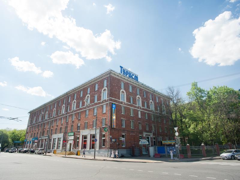 Tourist Hotel