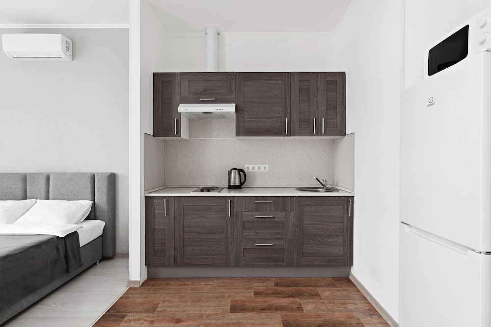 Tricolor Apartments