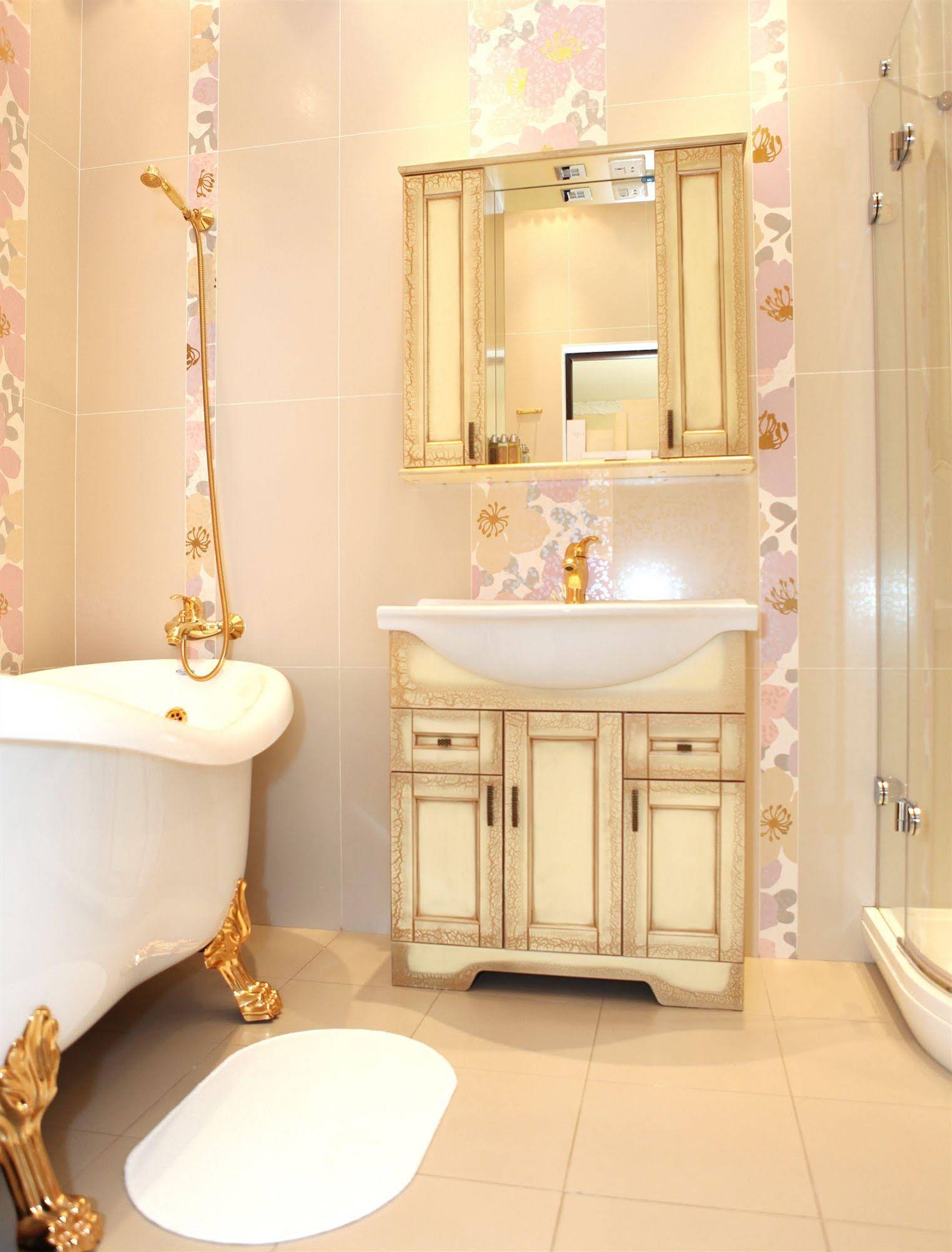 Triumph Palace Boutique Hotel