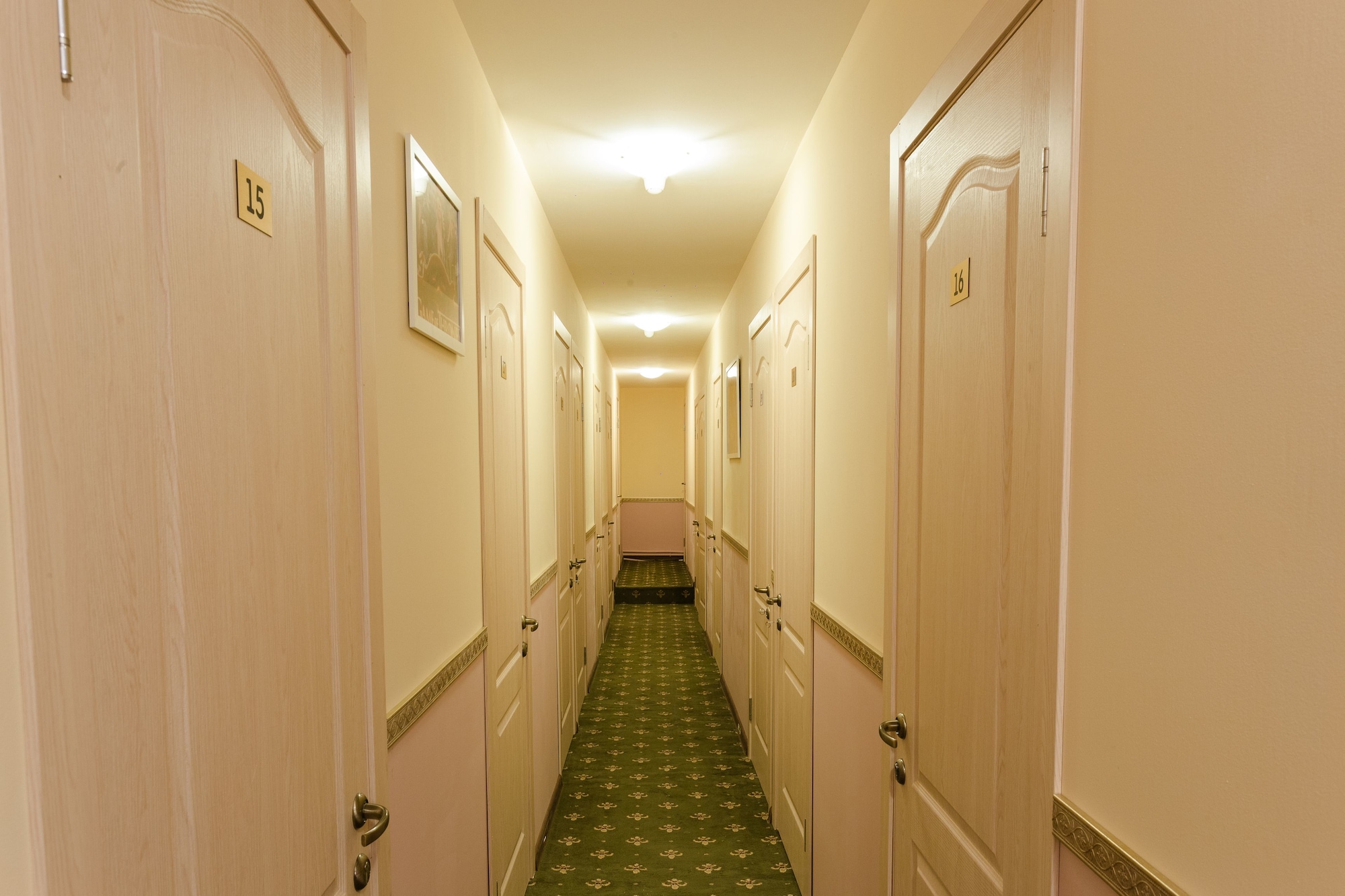 Winterfell Hotel
