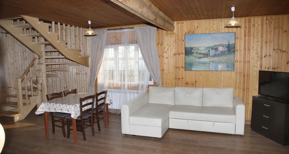 Zagorodnogo Kluba Medvezh'i Ozora