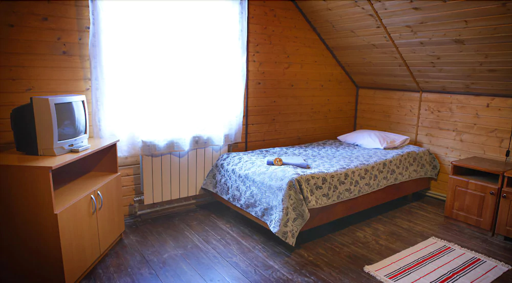 Zagorodnogo Kluba Medvezh'i Ozora