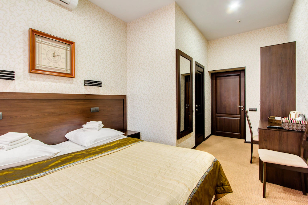 Zima Hotel