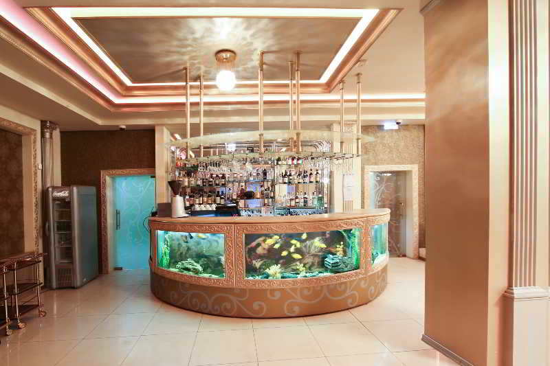 Royal Palace Hotel