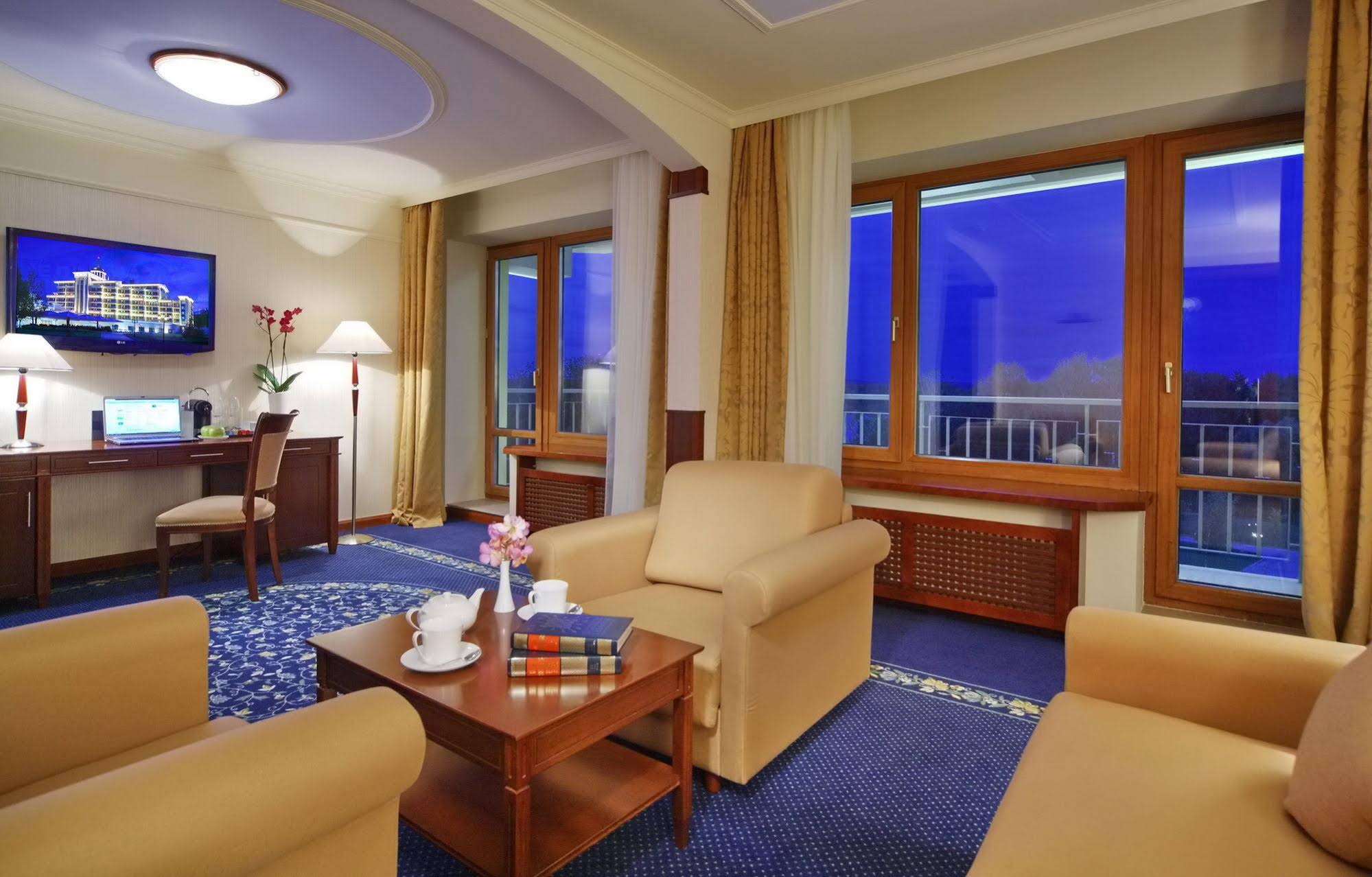 M'Istra'L Hotel & SPA