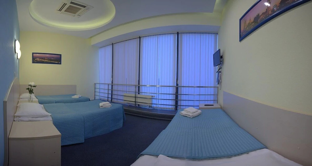 Comfort hotel Air Express, FREE ZONE