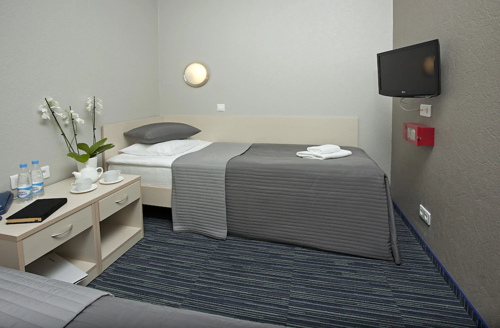 Comfort hotel Air Express, FREE ZONE