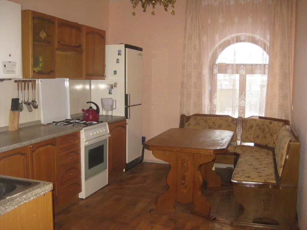 Alexeevsky Dom