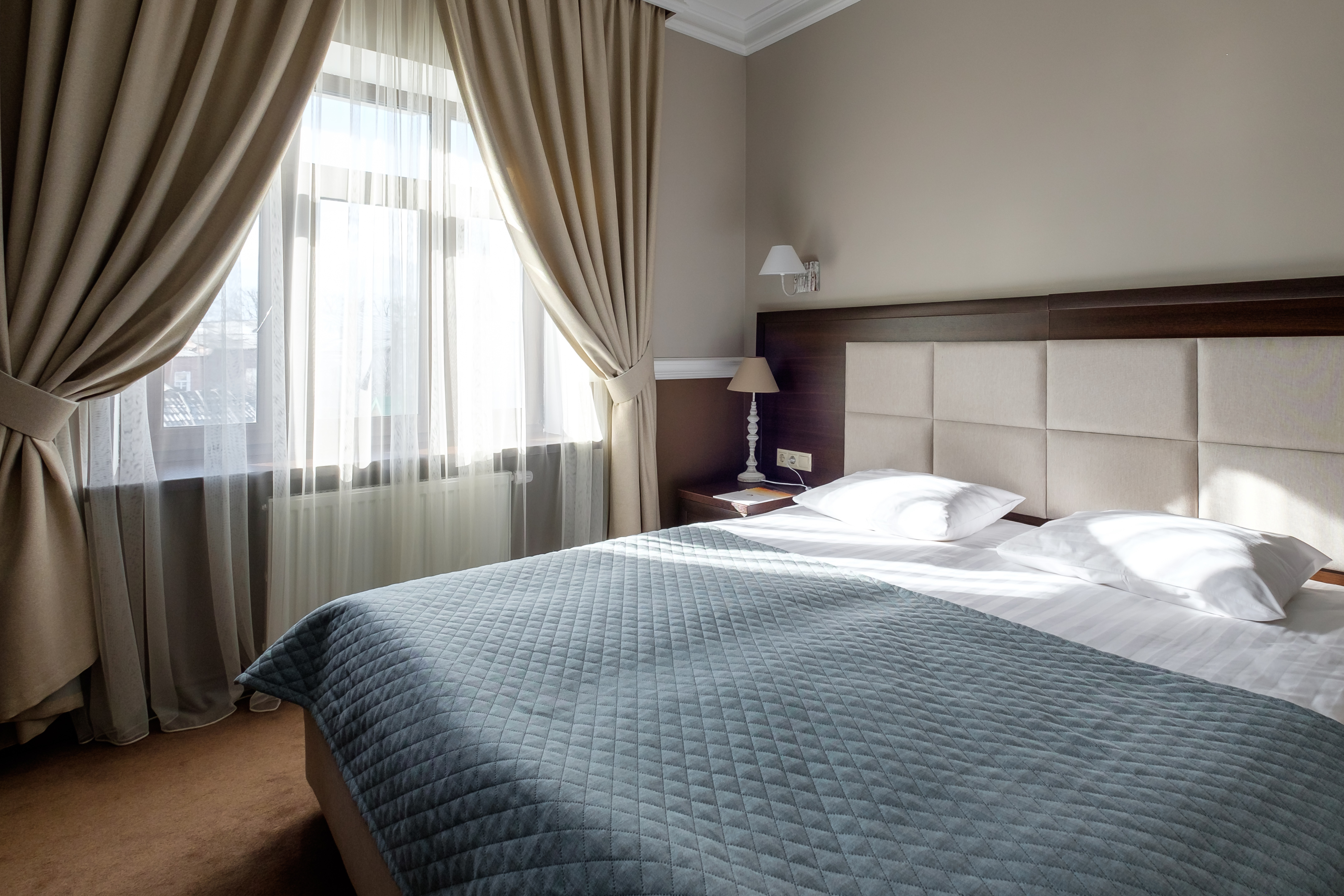 Mirros Hotel
