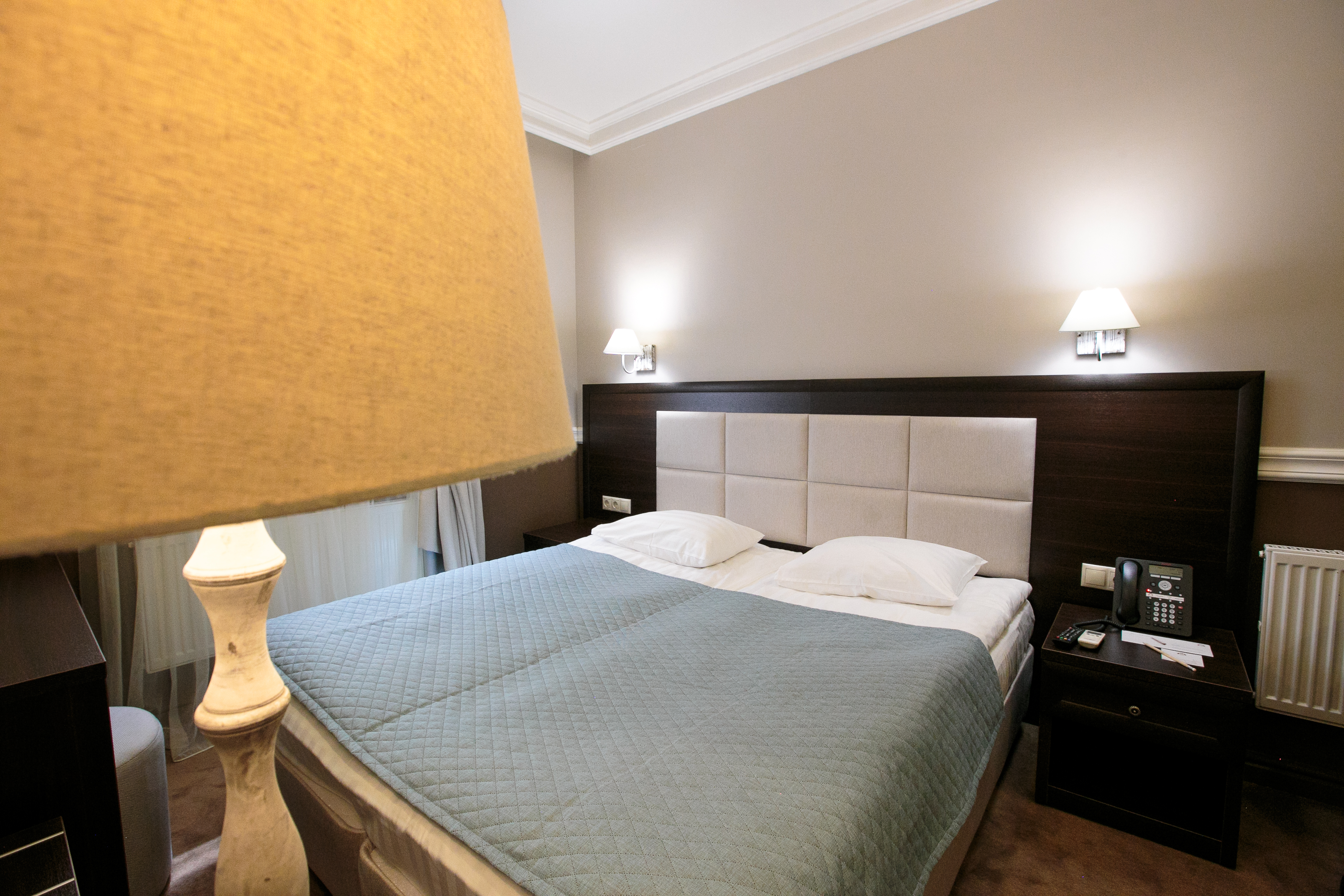 Mirros Hotel