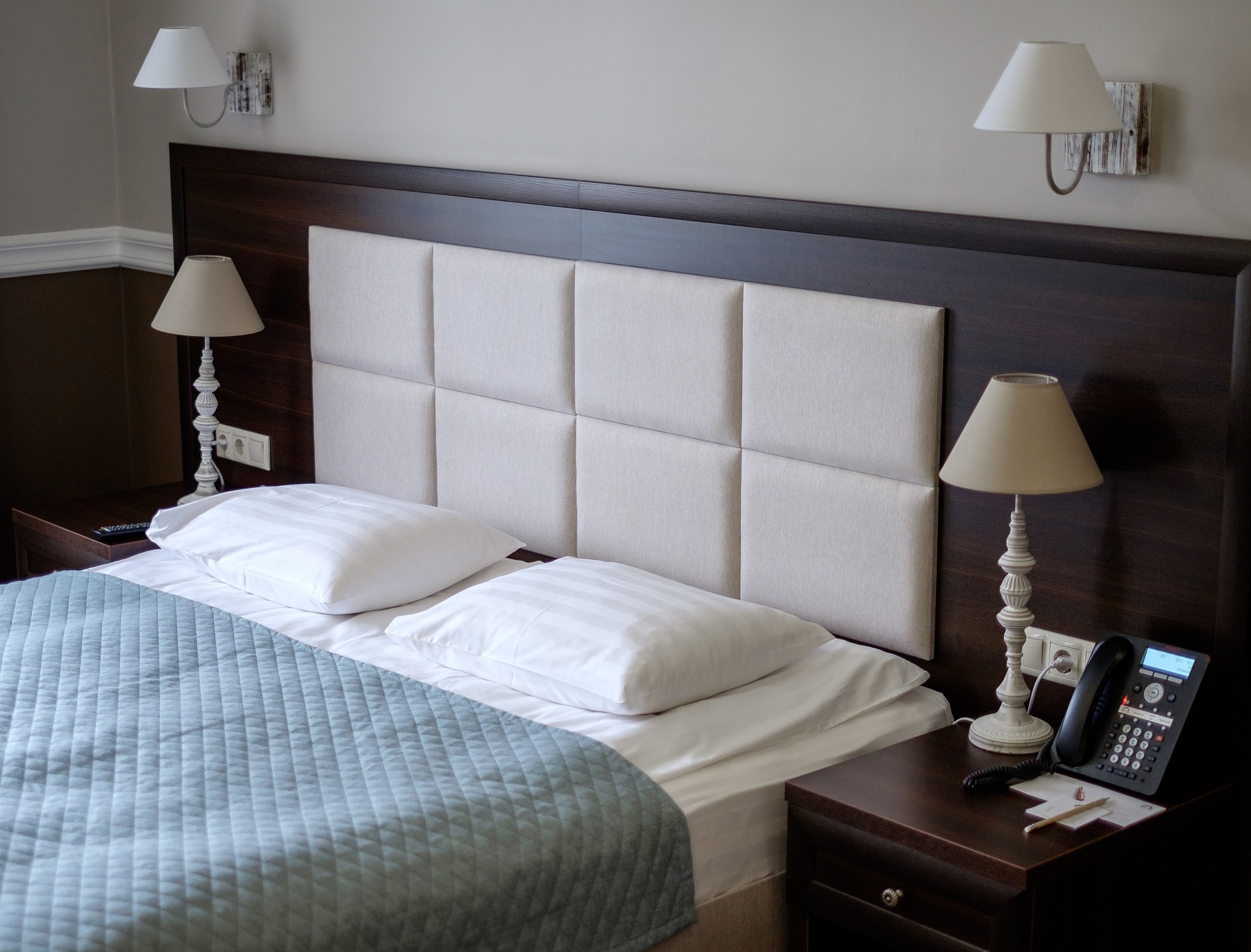 Mirros Hotel