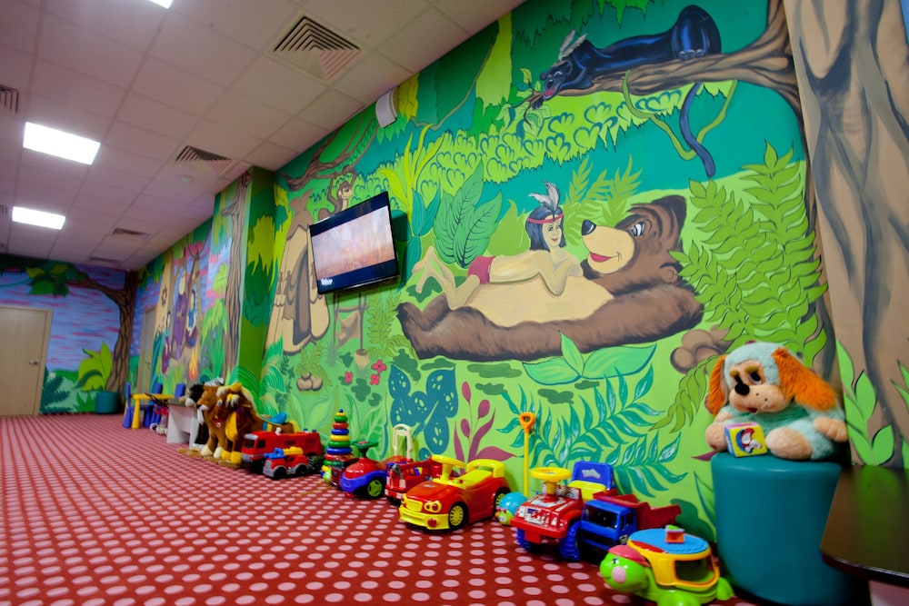 Country Resort Hotel