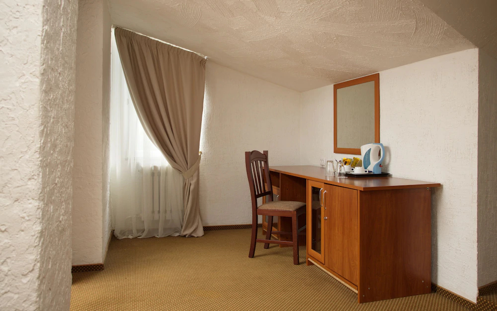 Country Resort Hotel