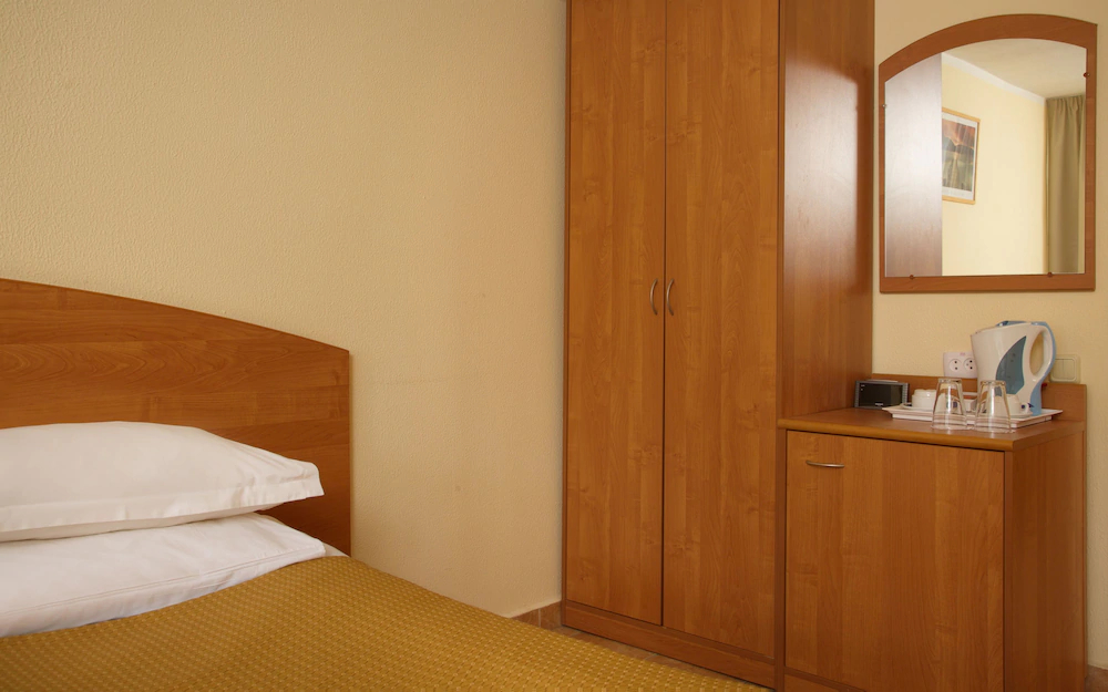 Country Resort Hotel