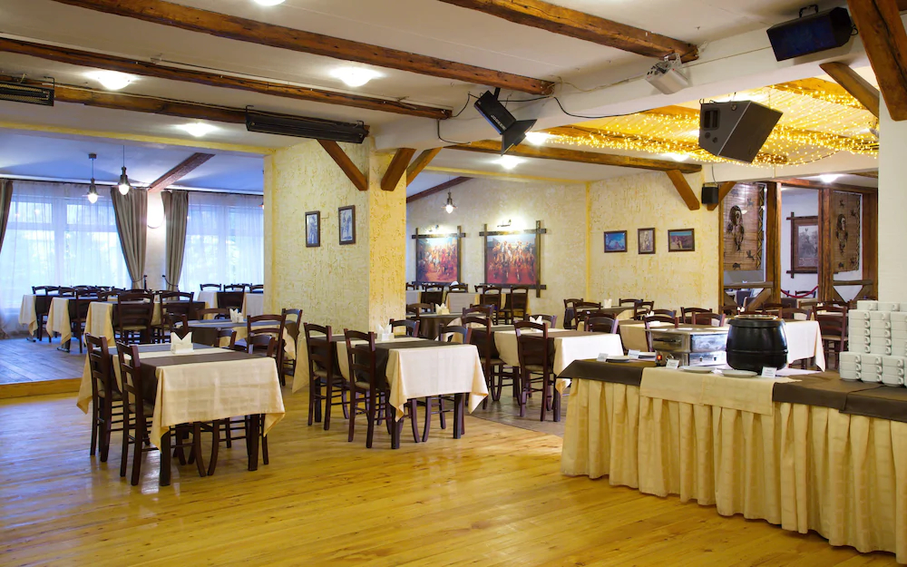 Country Resort Hotel