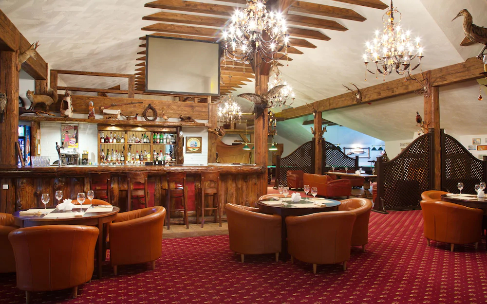 Country Resort Hotel