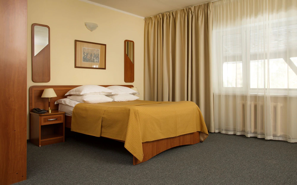 Country Resort Hotel