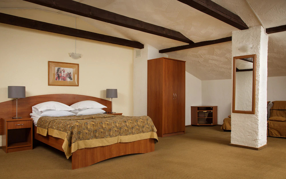 Country Resort Hotel