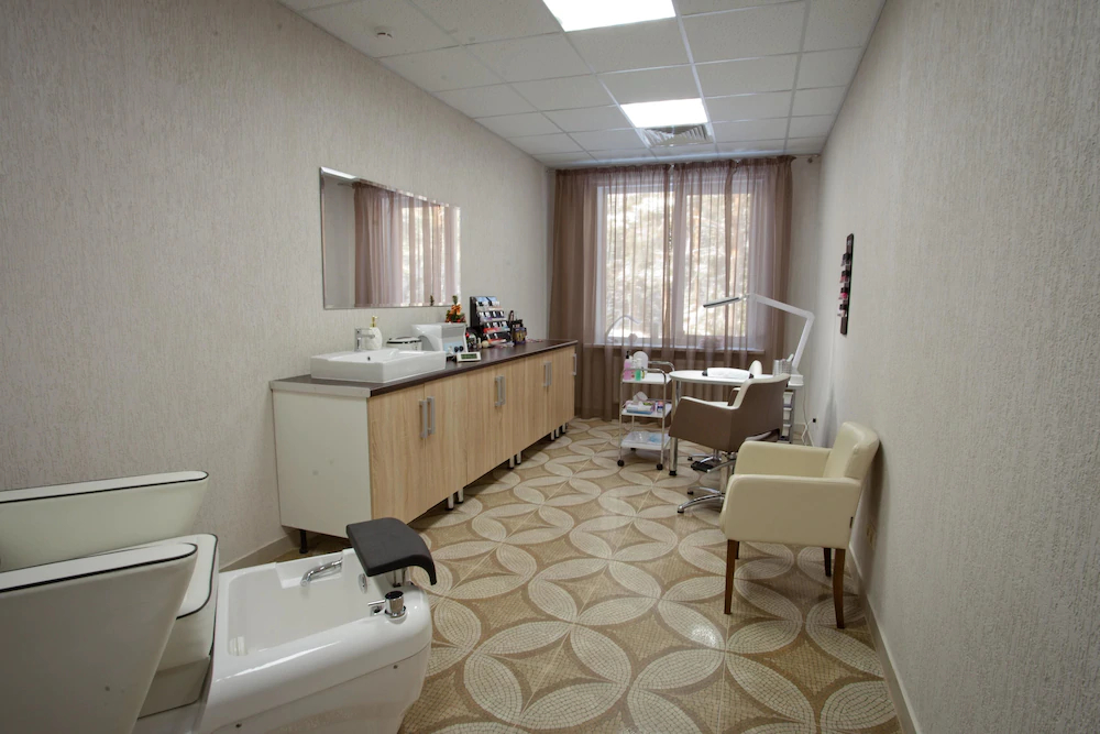 Country Resort Hotel