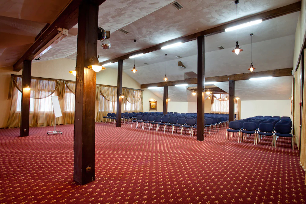 Country Resort Hotel