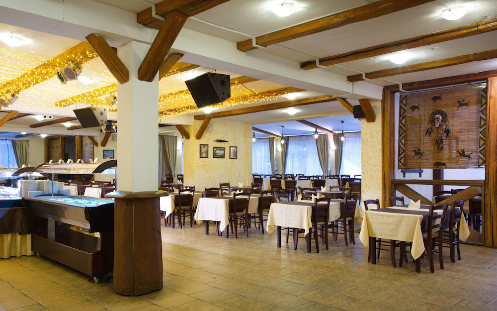 Country Resort Hotel