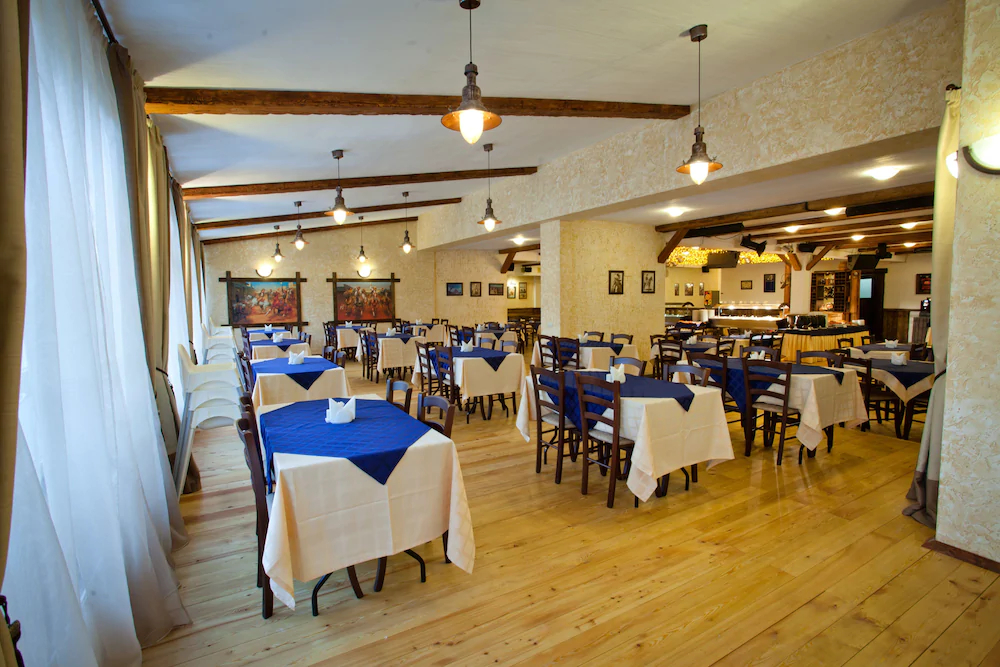 Country Resort Hotel