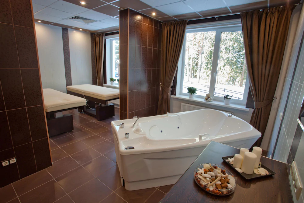 Country Resort Hotel