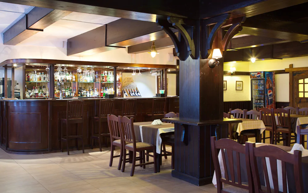 Country Resort Hotel