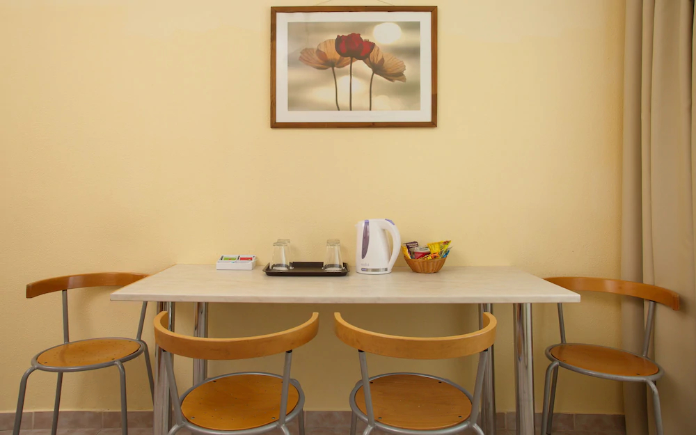 Country Resort Hotel