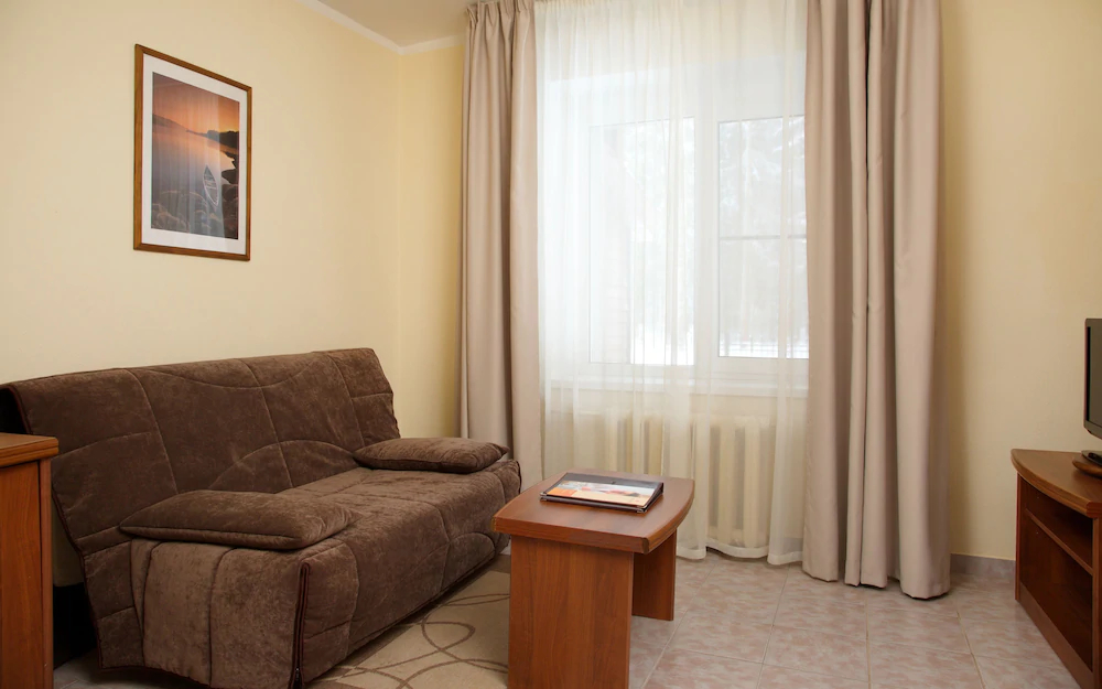 Country Resort Hotel