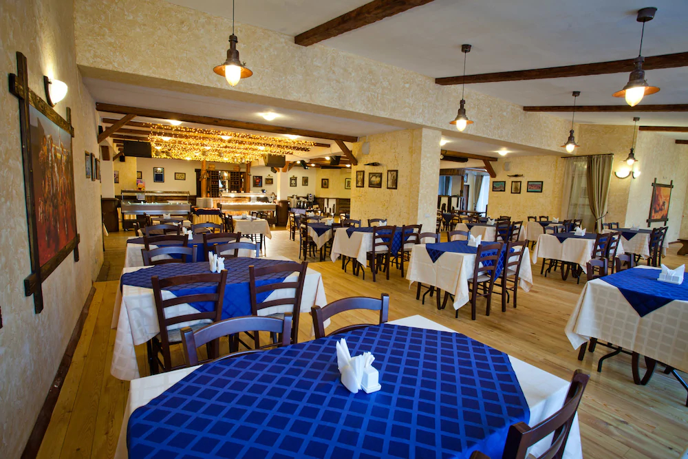 Country Resort Hotel